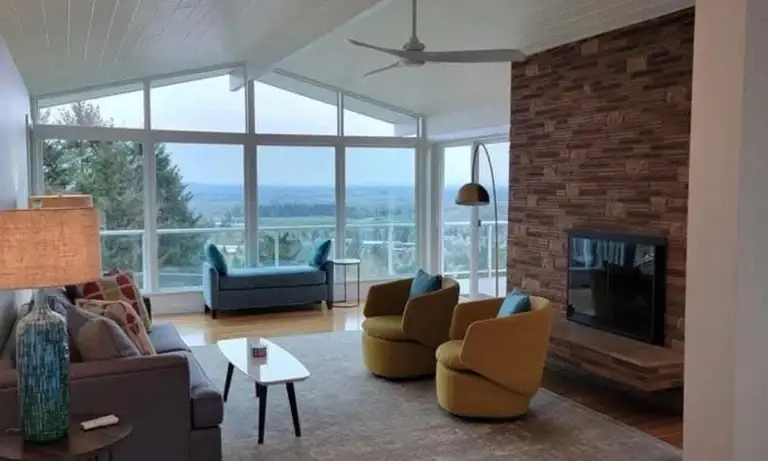 Why Deep Clean Your Vacation Rental